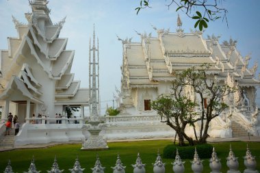 Tayland. Chiang Rai. Beyaz Tapınak