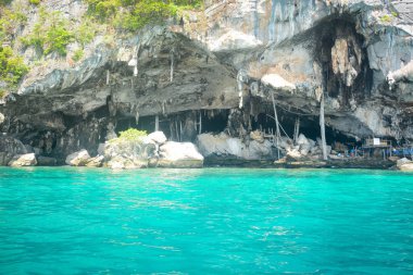 Tayland. Phi Phi Adası 'nın güzel bir manzarası. 