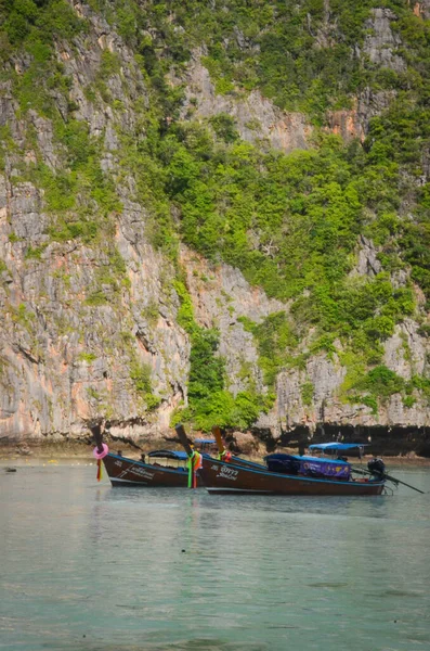 Tailândia Phi Phi Island Uma Vista Praia Maya Bay — Fotografia de Stock