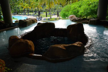 Tayland. Phuket. Hilton Oteli manzarası