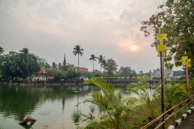 Tayland. Sukhothai. Tarihi Park Manzarası.