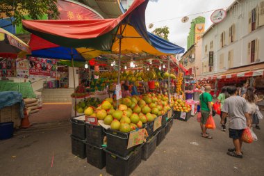 Singapur. Şehirde güzel bir Çin Mahallesi manzarası.