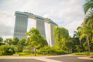 Singapur. Marina Körfezi Kumları manzarası
