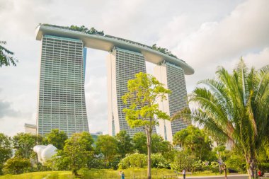 Singapur. Marina Körfezi Kumları manzarası