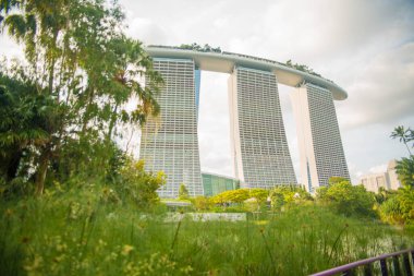 Singapur. Marina Körfezi Kumları manzarası