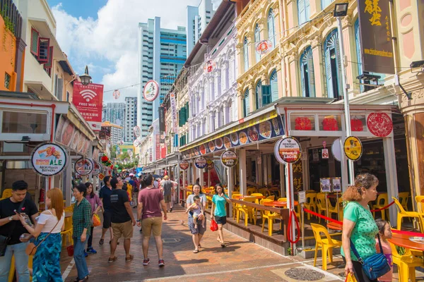 Singapur. Şehirde güzel bir Çin Mahallesi manzarası.