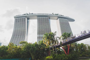 Singapur. Marina Körfezi Kumları manzarası