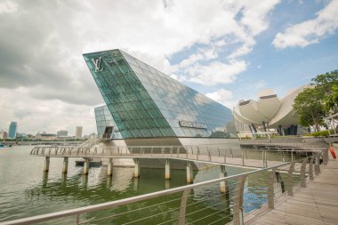 Singapur. Marina Körfezi Kumları manzarası