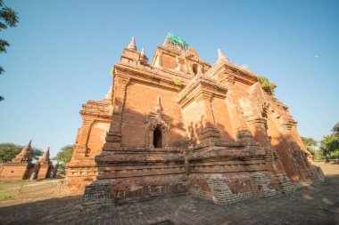 Myanmar. Bagan. Şehir tapınaklarının güzel manzarası.