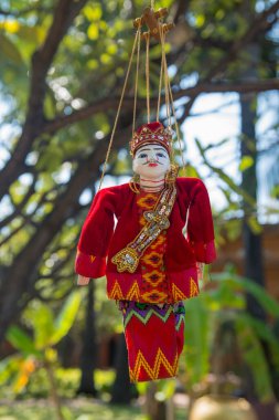 Myanmar. Bagan. Muhteşem Bagan Resort Oteli manzarası.