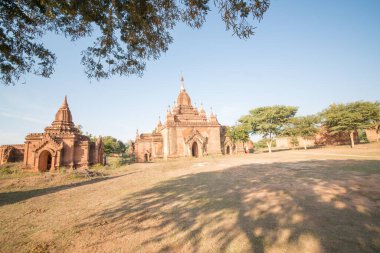 Myanmar. Bagan. Şehir tapınaklarının güzel manzarası.