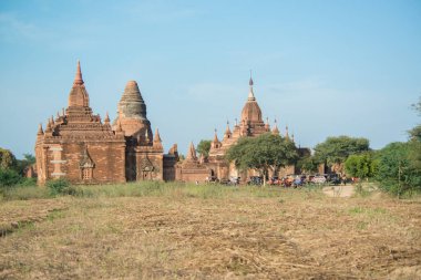 Myanmar. Bagan. Şehir tapınaklarının güzel manzarası.