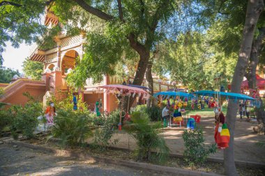 Myanmar. Bagan. Altın Saray manzarası.