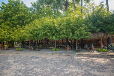 Myanmar. Bagan. İnanılmaz Bagan Resort Oteli.