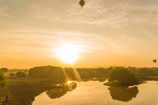 Myanmar Poganinie Piękny Widok Balonów Mieście Wschodzie Słońca — Zdjęcie stockowe