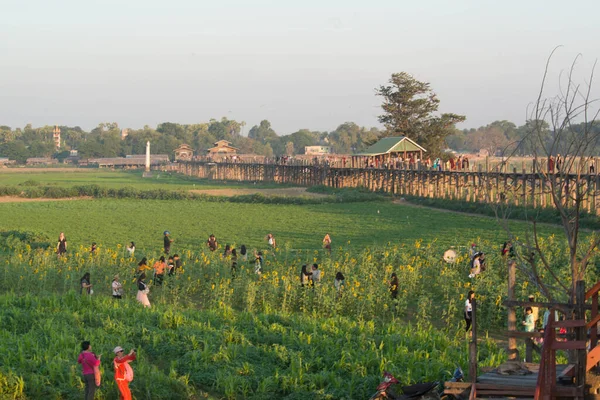 Mandalay Myanmar Una Vista Del Puente Bein Amarpura —  Fotos de Stock