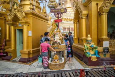 Myanmar. Yangon. Shwedagon Pagoda