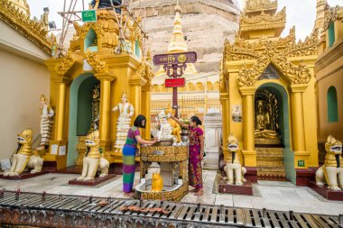 Myanmar. Yangon. Shwedagon Pagoda