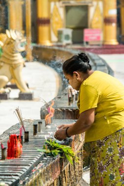 Myanmar. Yangon. Shwedagon Pagoda