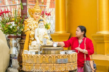 Myanmar. Yangon. Shwedagon Pagoda