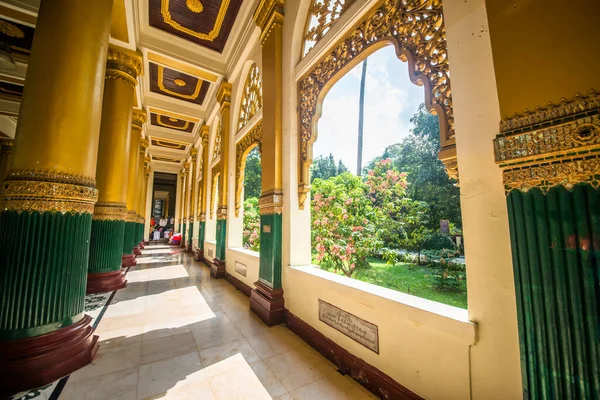 Myanmar Yangon Una Splendida Vista Sulla Città Sulla Tua Gente — Foto Stock