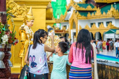 Myanmar. Yangon. Shwedagon Pagoda