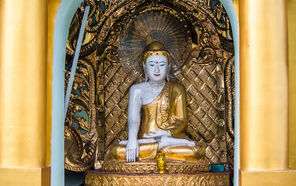Myanmar Jestem Yangon Piękny Widok Posągów Buddy Shwedagon Pagoda — Zdjęcie stockowe
