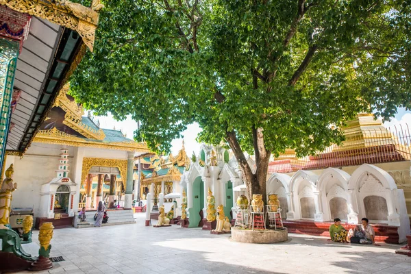 Myanmar Yangón Una Hermosa Vista Pagoda Shwedagon Ciudad —  Fotos de Stock