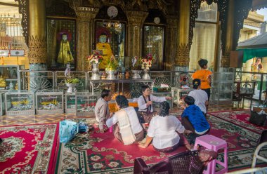 Myanmar. Yangon. Sule Pagoda