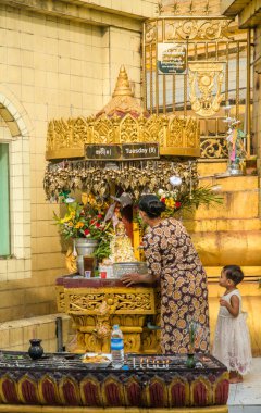 Myanmar. Yangon. Sule Pagoda