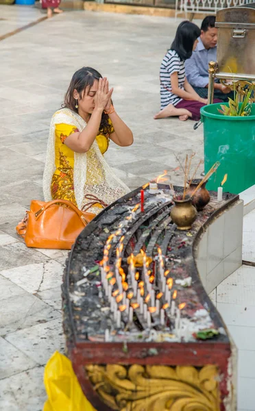 Myanmar Det Yangon Sule Pagoda Ordförande — Stockfoto