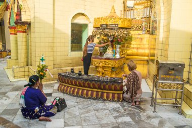 Myanmar. Yangon. Sule Pagoda manzarası.