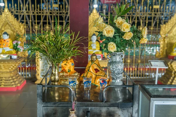 Myanmar Yangón Una Hermosa Vista Del Templo Chaukhtatgyi Buddha Ciudad —  Fotos de Stock