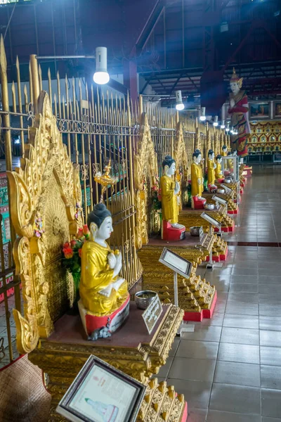 Myanmar Yangón Una Hermosa Vista Del Templo Chaukhtatgyi Buddha Ciudad —  Fotos de Stock