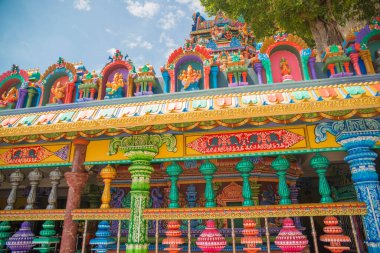 Kuala Lumpur, Malezya. Şehirdeki Batu Mağaraları Tapınağı manzarası.