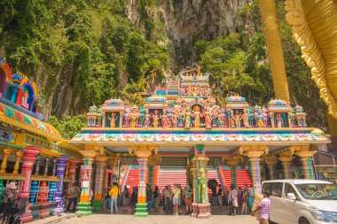 Kuala Lumpur, Malezya. Şehirdeki Batu Mağaraları Tapınağı manzarası.