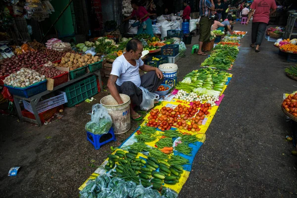 Myanmar Yangon Une Vue Marché Rue Dans Ville — Photo