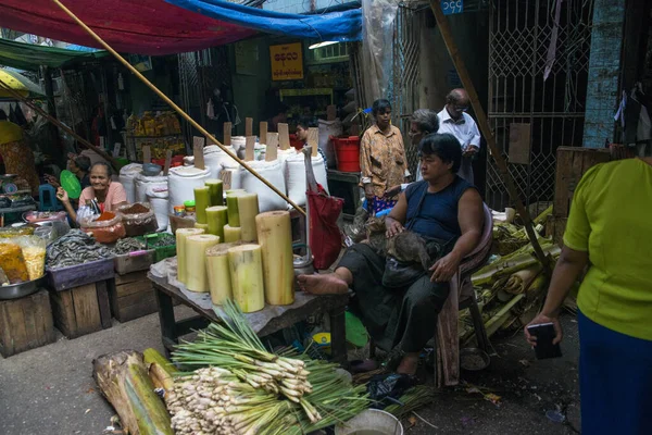 Myanmar Det Yangon Utsikt Över Gatumarknaden Staden — Stockfoto