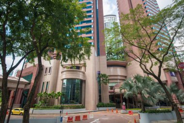 Kuala Lumpur, Malezya. Şehir turundaki binaların güzel manzarası. Otobüsten atla..