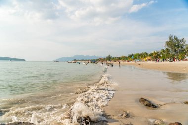 Malezya. Langkawi. Pantai Cenang Sahili
