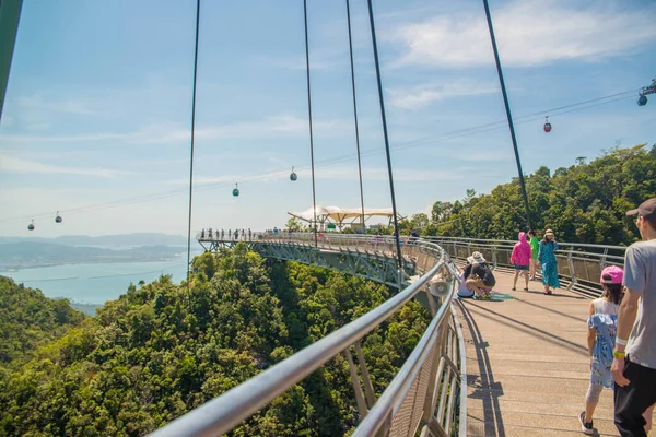 Malezya. Langkawi. Gökyüzü Köprüsü