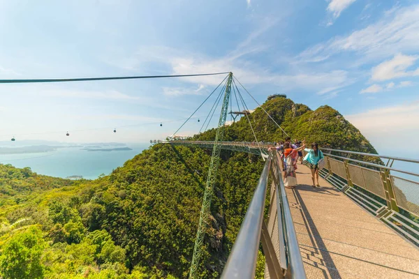 Malezya. Langkawi. Gökyüzü Köprüsü