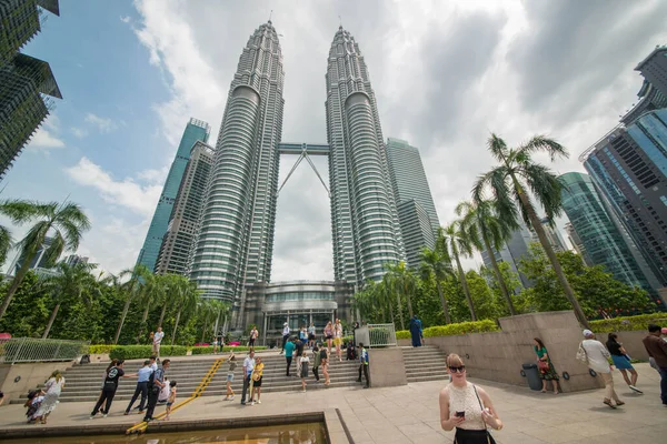 Kuala Lumpur Malásia Uma Vista Das Torres Petronas Cidade — Fotografia de Stock