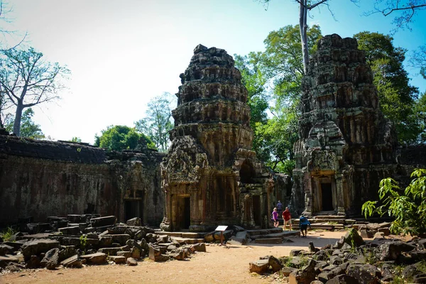 Cambodgia Siem Reap Priveliște Frumoasă Turistului Templul Prhom Din Ruinele — Fotografie, imagine de stoc