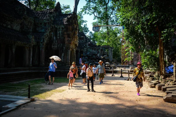 Kambodja Siem Reap Turister Angkor Wat Templet — Stockfoto