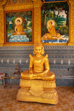 Kamboçya. Siem Reap. Şehirdeki güzel bir Budist tapınağı manzarası..