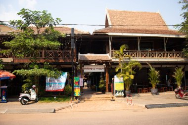 Kamboçya. Siem Reap. Şehirdeki bir restoran manzarası.
