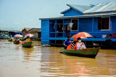 Kamboçya. Siem Reap. Tonle Köyü