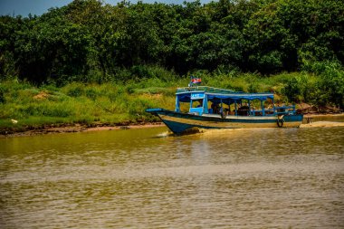 Kamboçya. Siem Reap. Tonle Köyü