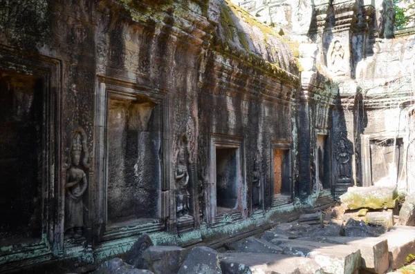 Cambodian Ancient Temple Ruins Trees Phrom Temple — Stock Photo, Image